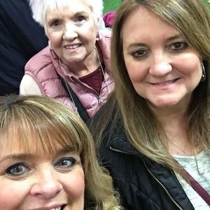 Meet your Posher, Christine